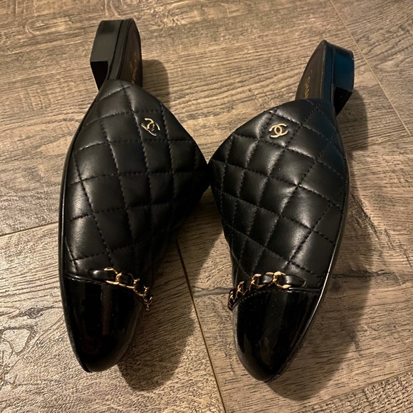 Chanel Slip On Loafers 👞 - Picture 5 of 10